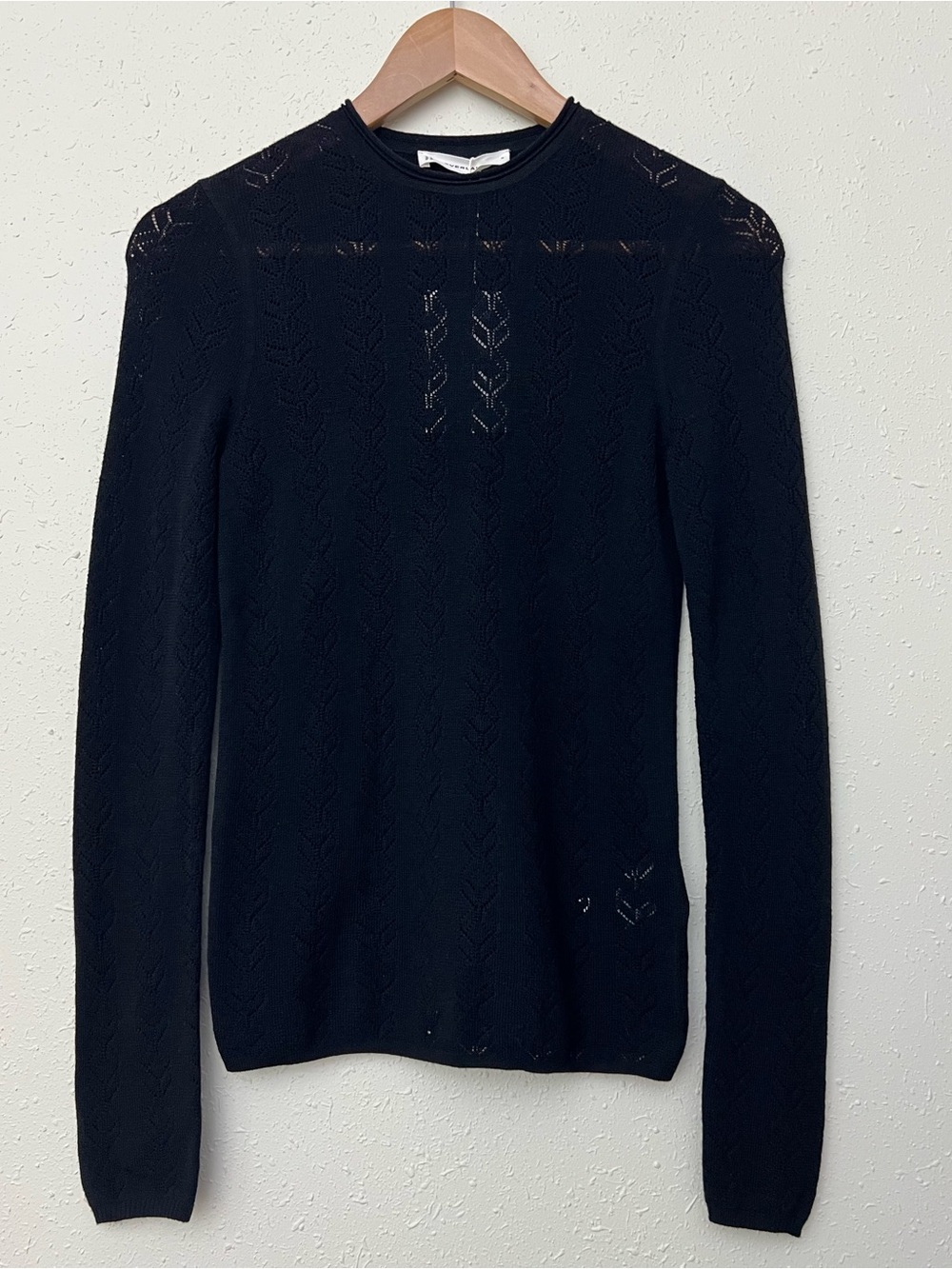 New Everlane THE POINTELLE CREW IN ULTRASOFT MERINO Black Size S - Picture 3 of 12
